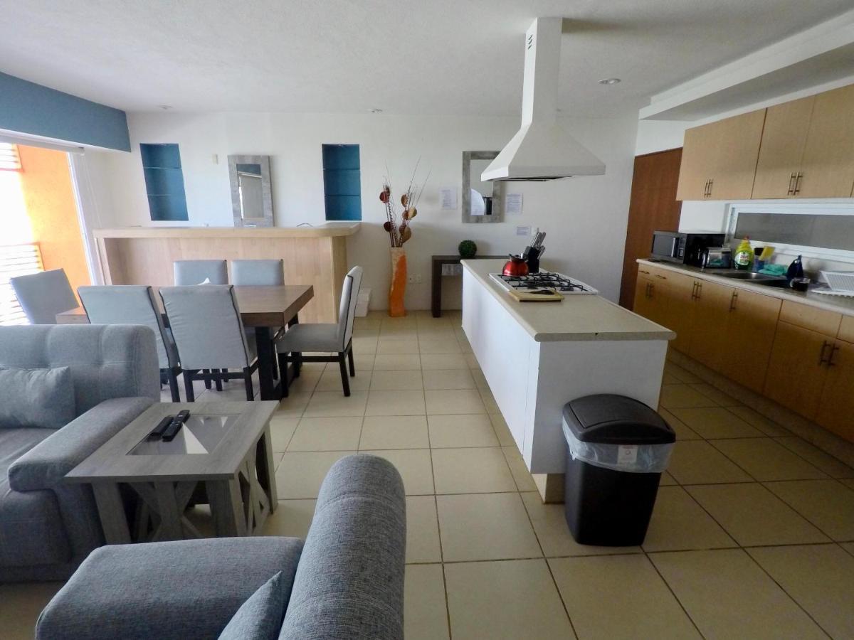 3 Bedroom Apartment At La Joya Hotel Zone Пуэрто-Вальярта Экстерьер фото